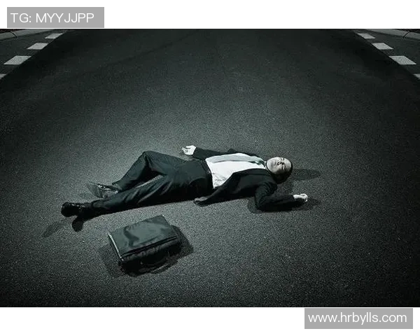 球员比赛中晕倒送医，所幸无生命危险